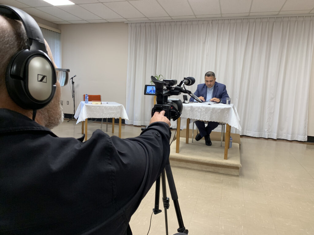 Fruits de la visite du Padre Javier Eduardo Acosta Águila